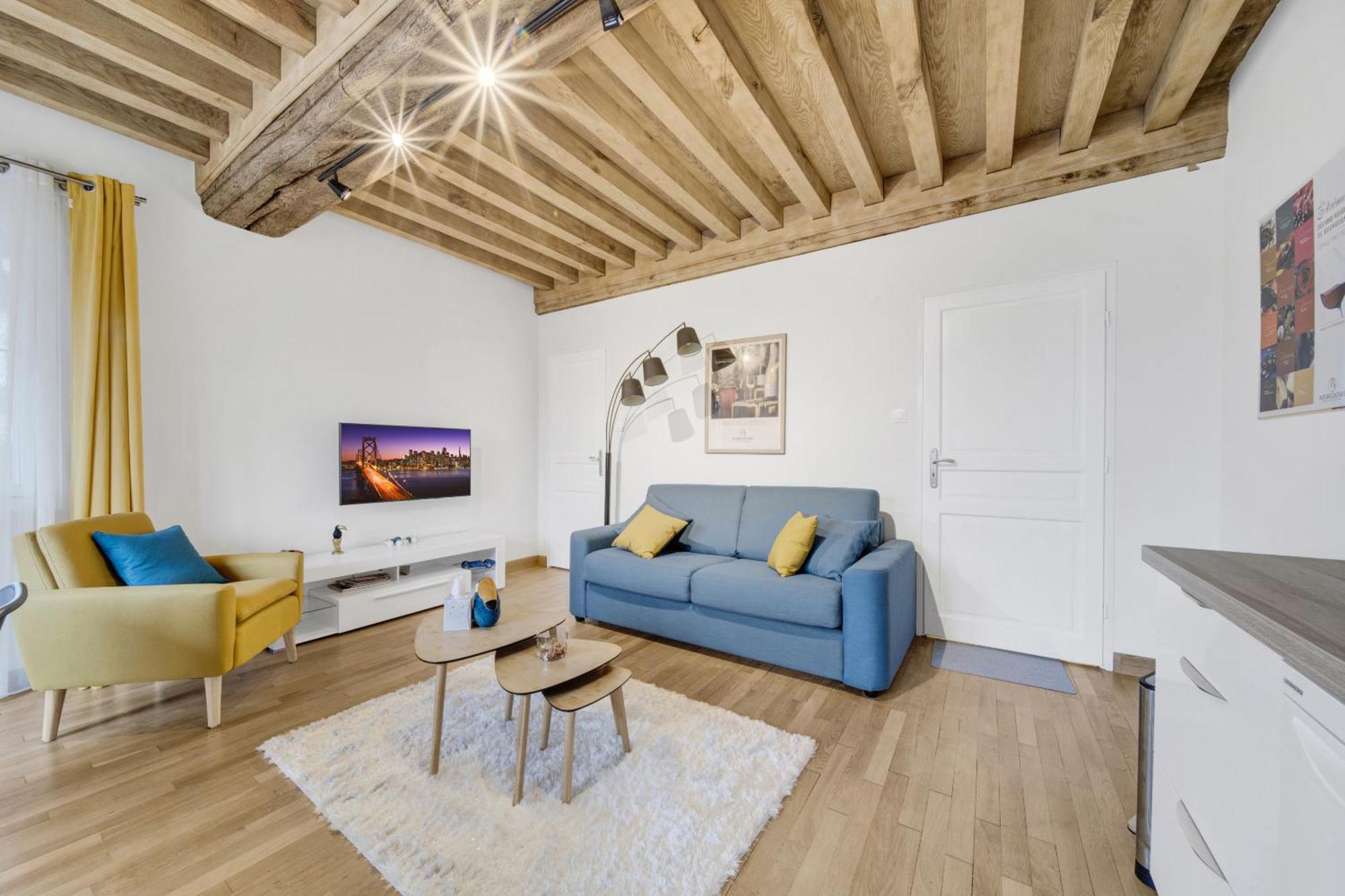 Climats Des Echaliers Apartment Бон Екстериор снимка